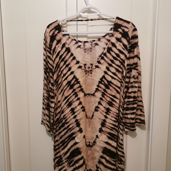 Billabong mini dress (runs small) - Picture 6 of 6